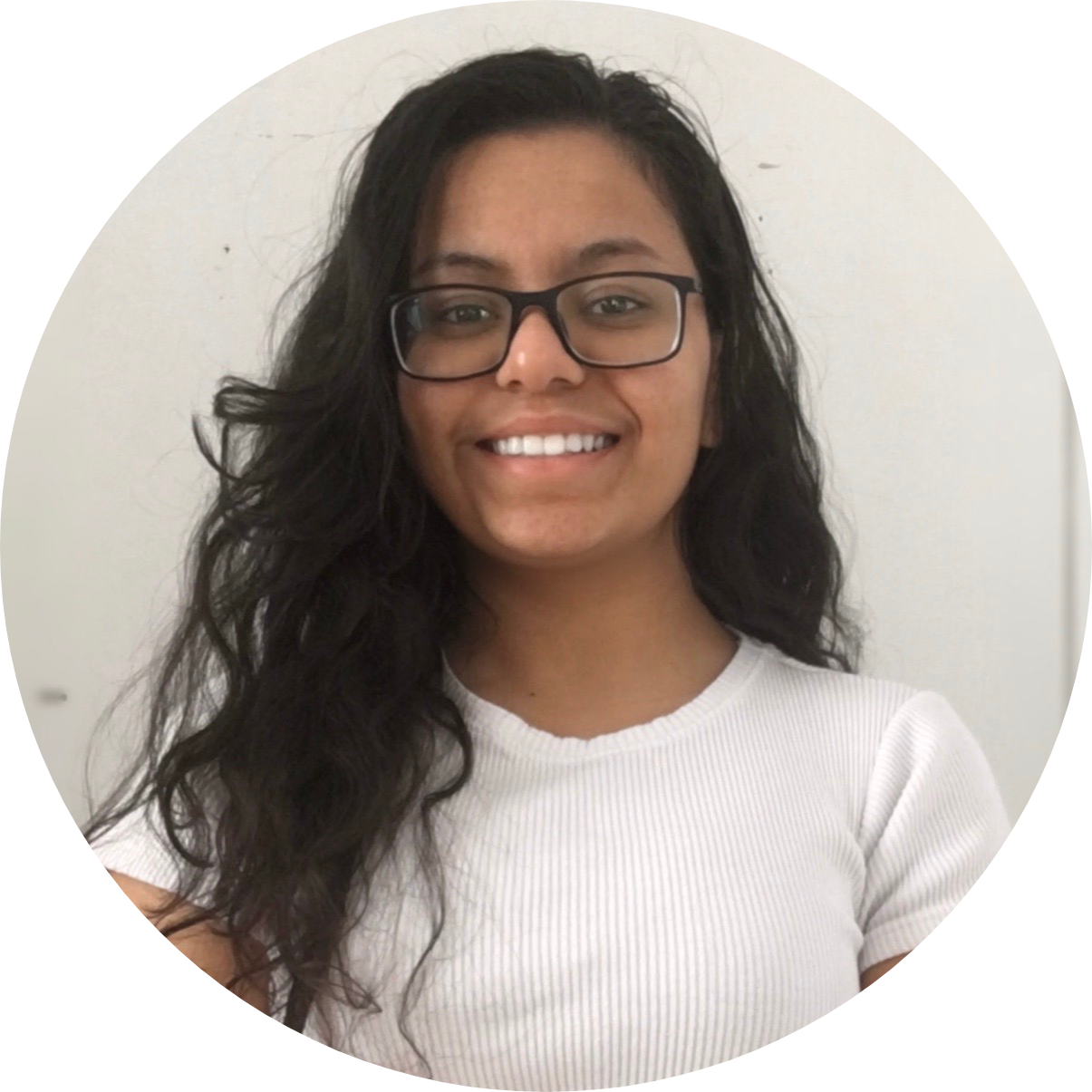 Headshot of Tutor Disha